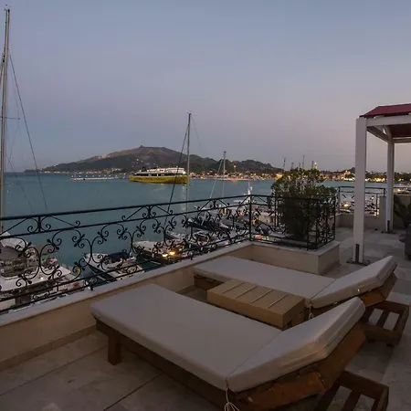 Ξενοδοχείο Dali 3*