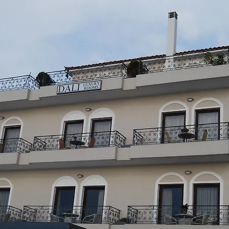 Hotel Dali 3*