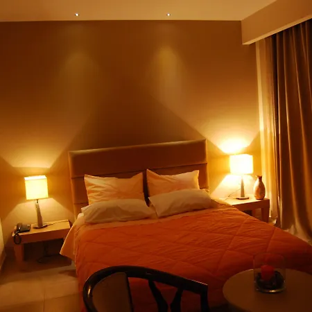 Hotel Dali 3*