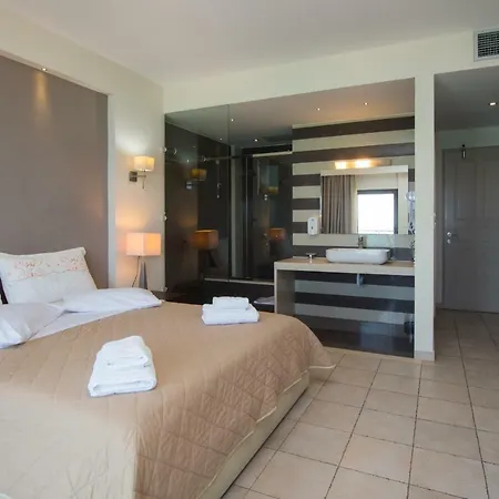 Hotel Dali 3*