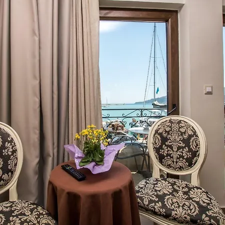 Hotel Dali 3*