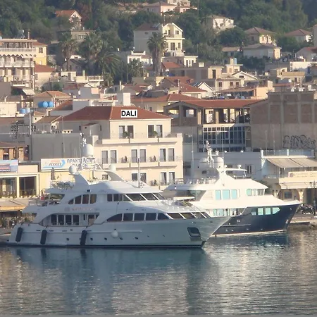 Dali 3*